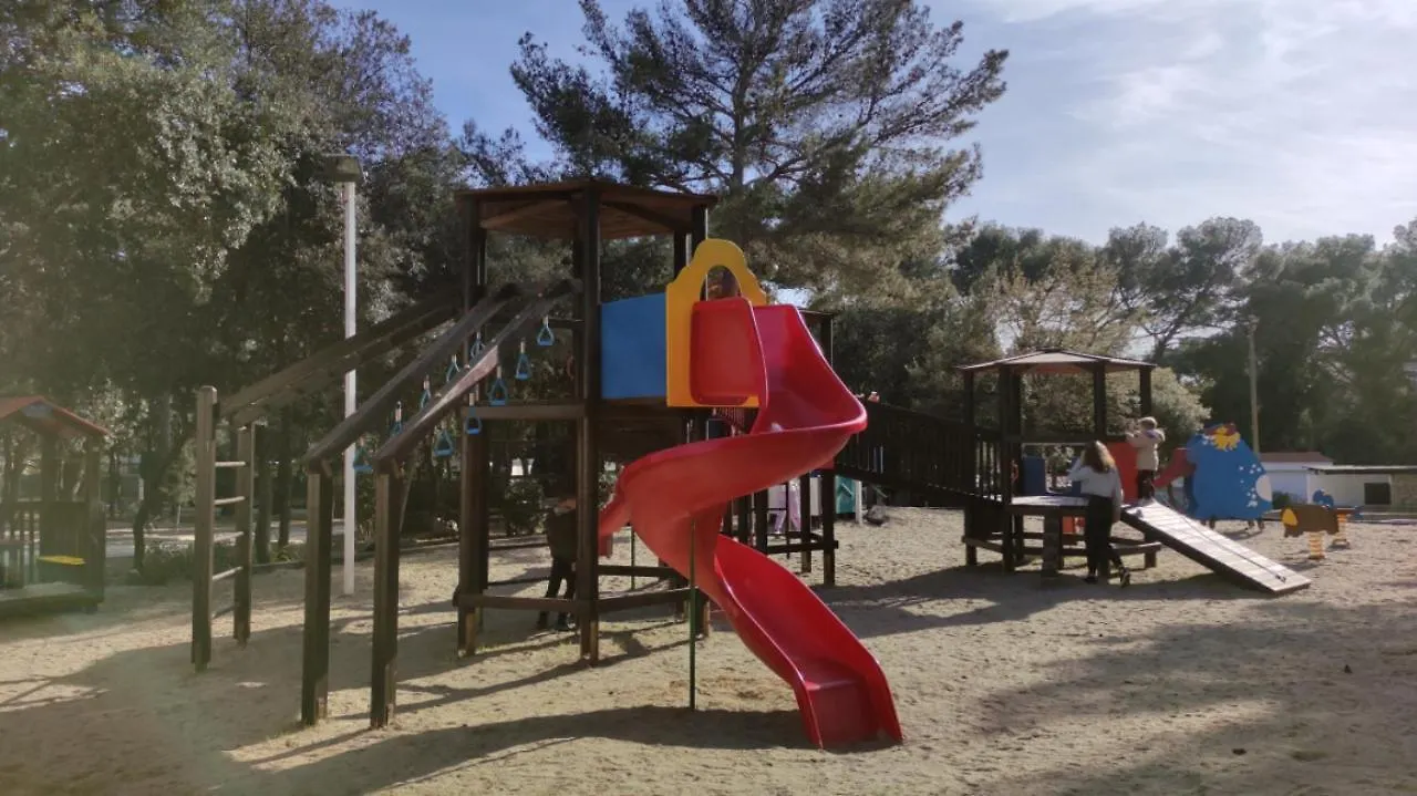 Campsite Mobile Home Eden Pavlov Biograd Na Moru Croatia