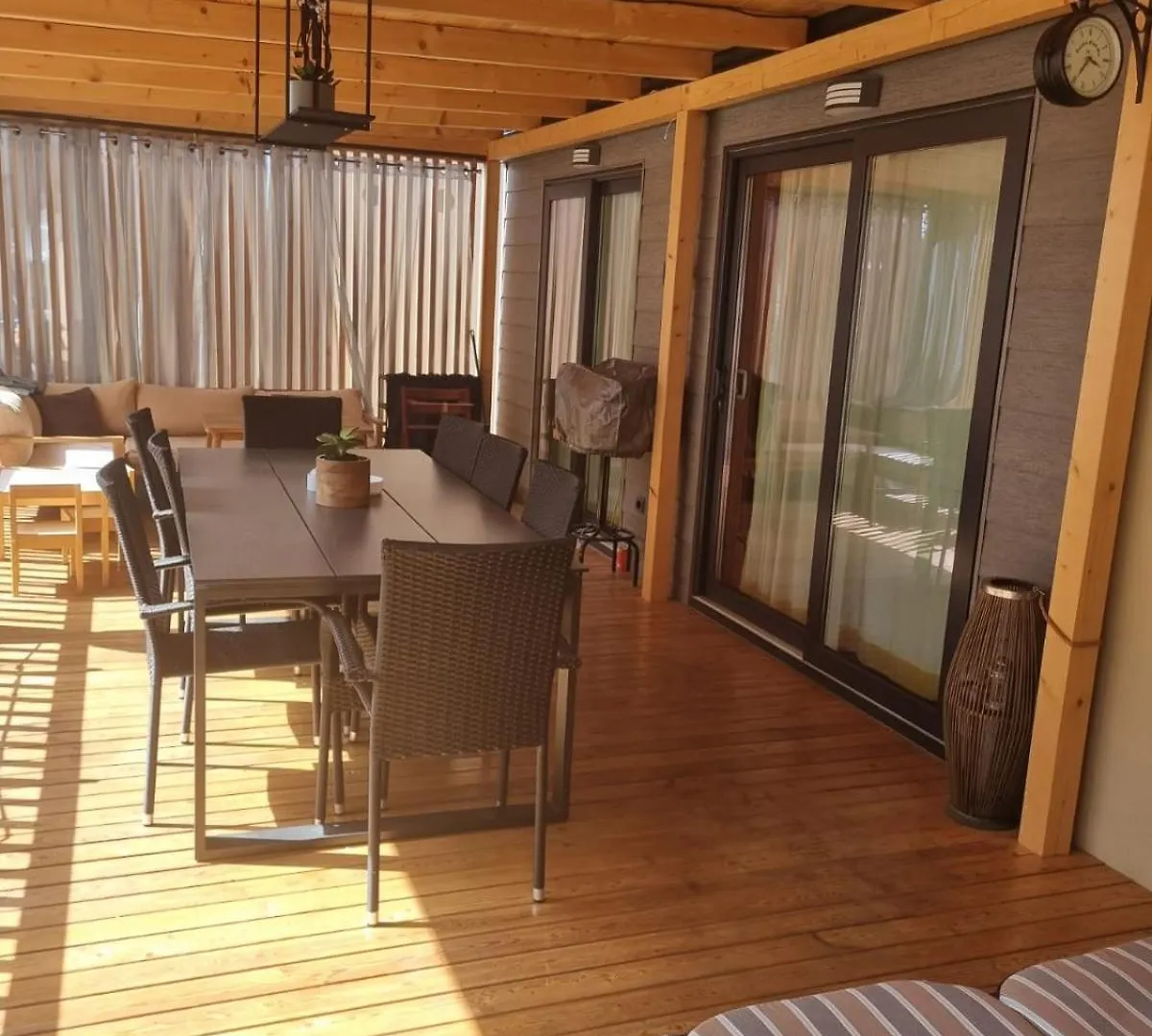 Mobile Home Eden Pavlov Biograd Na Moru Campsite